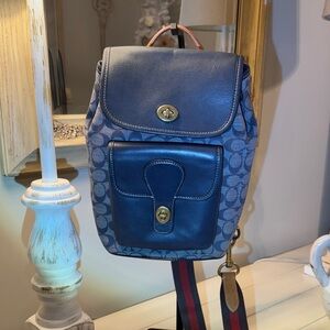 Coach Heritage Adjustable Strap Sling-bag Classic Chambray Denim & Navy Leather